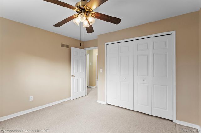 8834 Janis Street, Shelby Charter Township, MI 48317