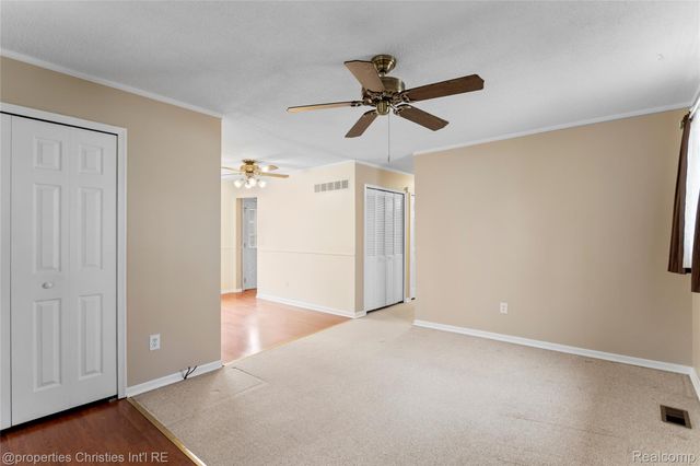 8834 Janis Street, Shelby Charter Township, MI 48317