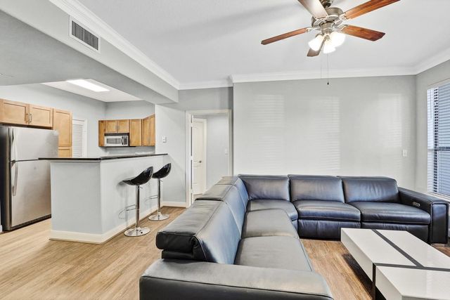 2299 Lone Star Drive 133, Sugar Land, TX 77479