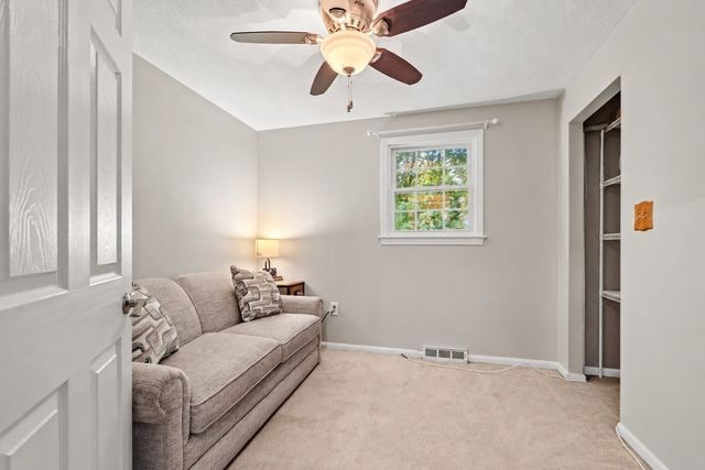 15 Sharyn Circle, Lowell, MA 01852
