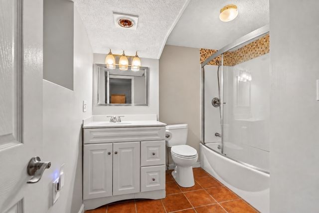 15 Sharyn Circle, Lowell, MA 01852