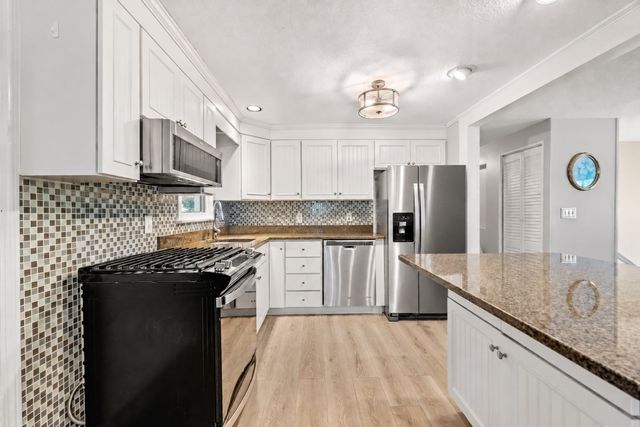 15 Sharyn Circle, Lowell, MA 01852