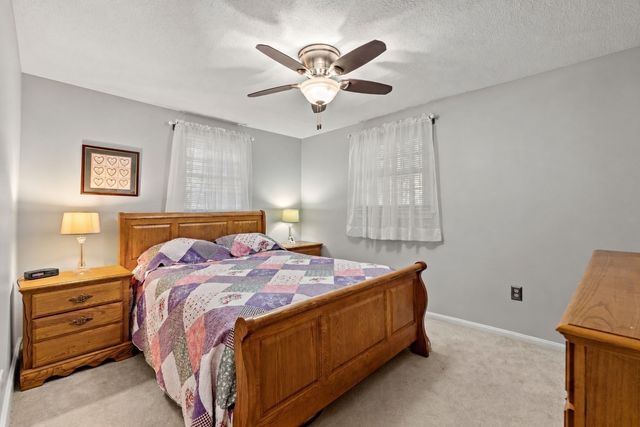 15 Sharyn Circle, Lowell, MA 01852