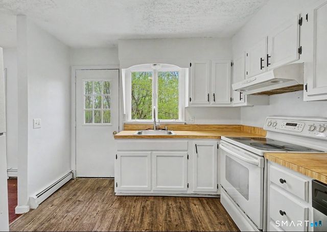 6 Jacklin Road, Bethel, CT 06801