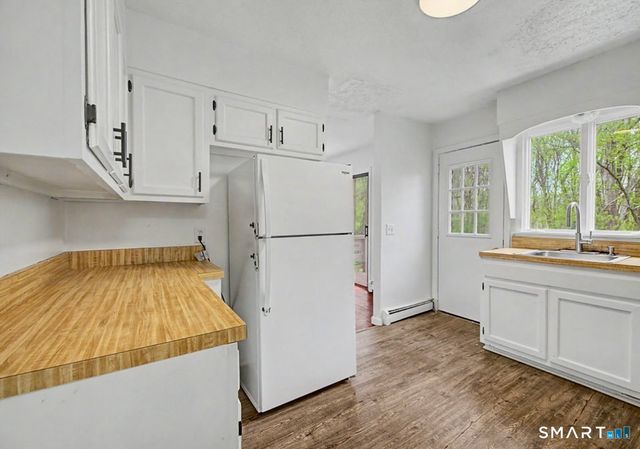 6 Jacklin Road, Bethel, CT 06801