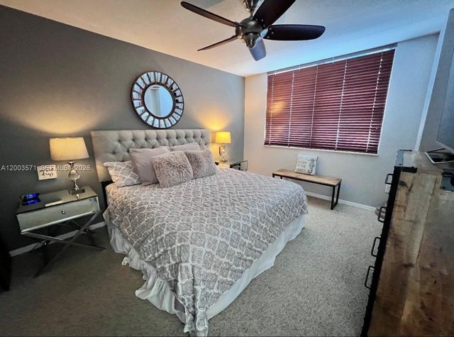 2080 S Ocean Dr 707, Hallandale Beach, FL 33009