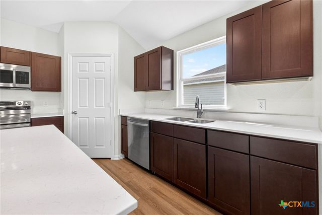 1003 Antelope Trail, Temple, TX 76504