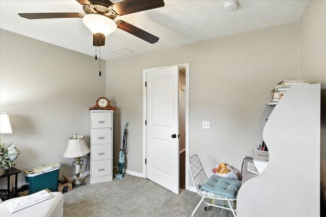 1294 E 478th Road, Bolivar, MO 65613