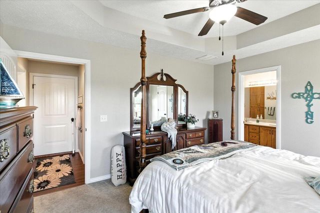 1294 E 478th Road, Bolivar, MO 65613