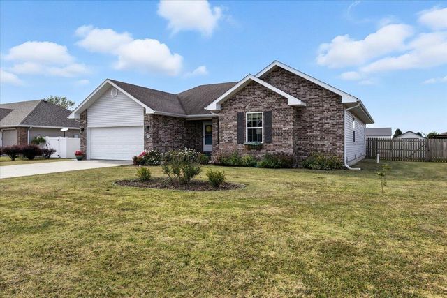 1294 E 478th Road, Bolivar, MO 65613
