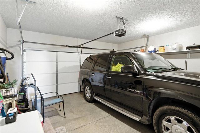 1294 E 478th Road, Bolivar, MO 65613