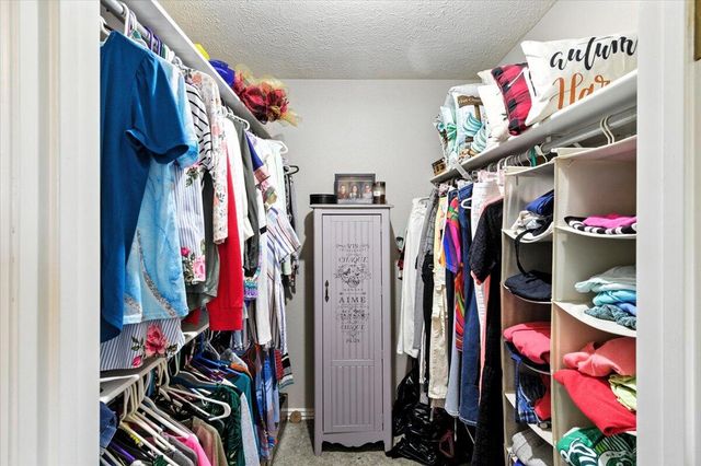 1294 E 478th Road, Bolivar, MO 65613