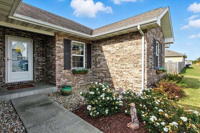 1294 E 478th Road, Bolivar, MO 65613