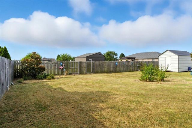 1294 E 478th Road, Bolivar, MO 65613