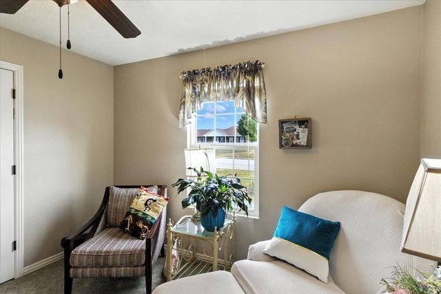 1294 E 478th Road, Bolivar, MO 65613