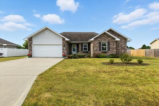 1294 E 478th Road, Bolivar, MO 65613