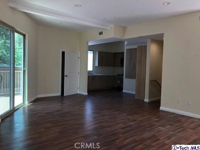 9951 Marcus Avenue 103, Tujunga, CA 91042