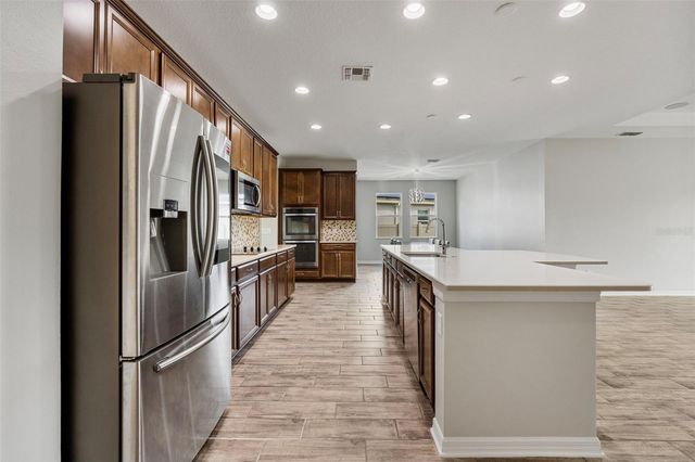 5356 RAGUSA LOOP, St Cloud, FL 34771