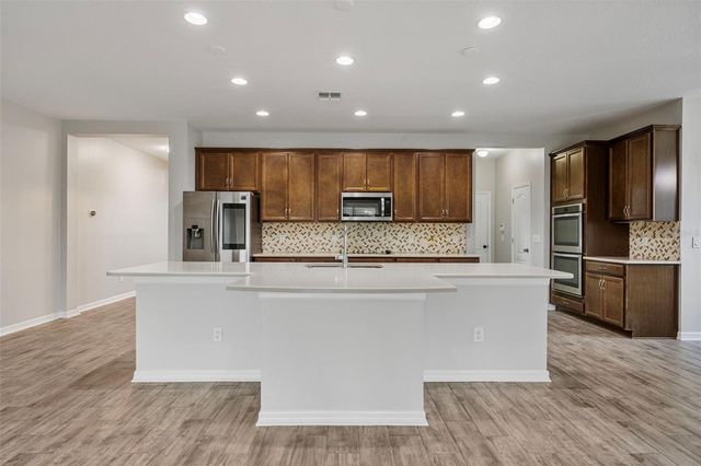 5356 RAGUSA LOOP, St Cloud, FL 34771