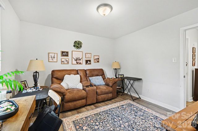 130 Cherokee Lane, Salisbury, NC 28147