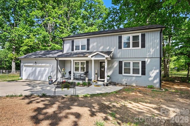 130 Cherokee Lane, Salisbury, NC 28147