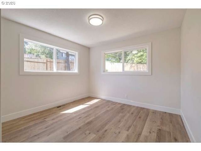 3175 GLEN CREEK Rd, Salem, OR 97304