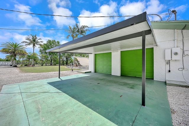 26100 SW 192nd Ave, Homestead, FL 33031