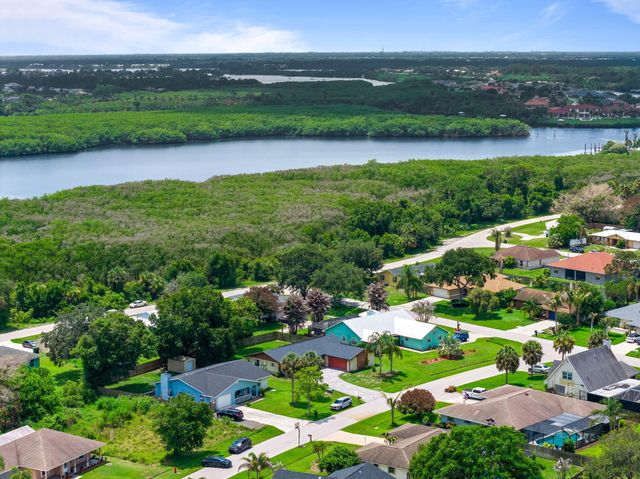 2485 SE Alden Street, Port St. Lucie, Port St Lucie, FL 34984