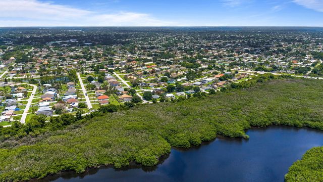 2485 SE Alden Street, Port St. Lucie, Port St Lucie, FL 34984