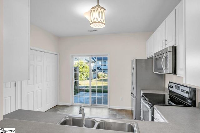 604 Graythorn Lane, Greenville, SC 29607