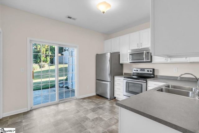 604 Graythorn Lane, Greenville, SC 29607