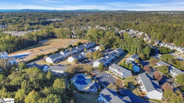 604 Graythorn Lane, Greenville, SC 29607