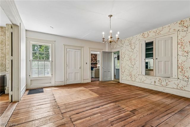 9640 Darrow Road, Twinsburg, OH 44087
