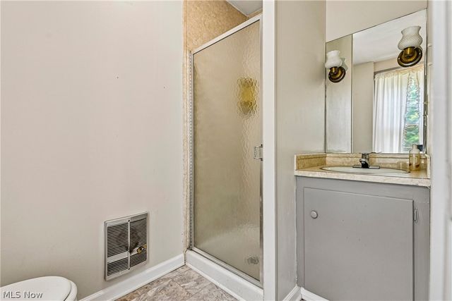 9640 Darrow Road, Twinsburg, OH 44087