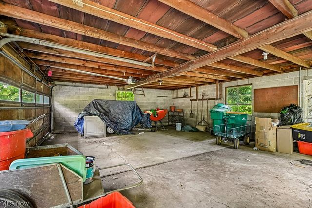 9640 Darrow Road, Twinsburg, OH 44087