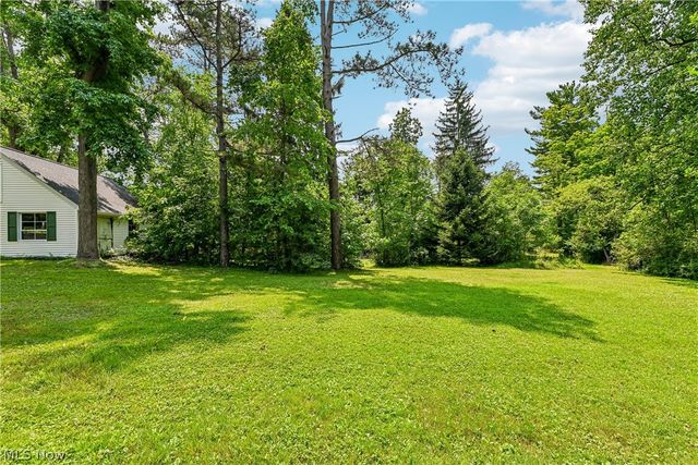 9640 Darrow Road, Twinsburg, OH 44087