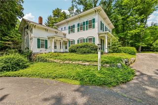 9640 Darrow Road, Twinsburg, OH 44087