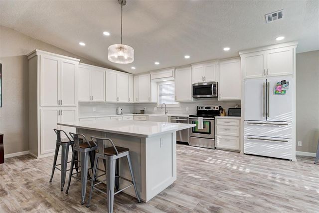 4500 S Eastern Avenue, Norman, OK 73069