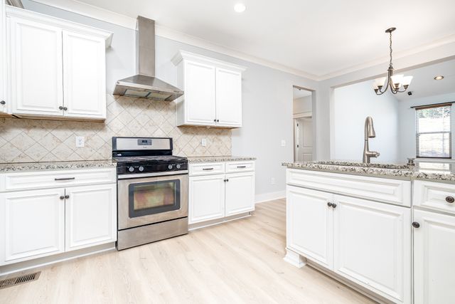 1001 Ryecroft Ln, Franklin, TN 37064