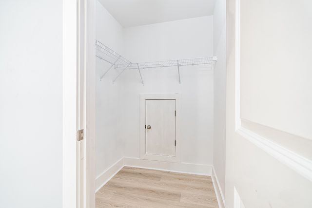 1001 Ryecroft Ln, Franklin, TN 37064