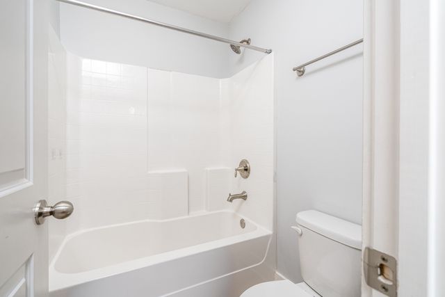 1001 Ryecroft Ln, Franklin, TN 37064