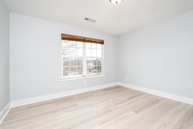 1001 Ryecroft Ln, Franklin, TN 37064