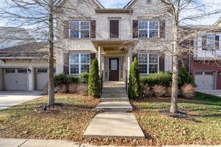 1001 Ryecroft Ln, Franklin, TN 37064