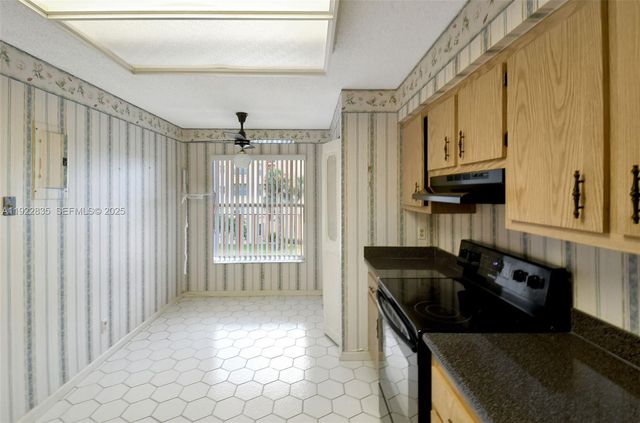 14575 Bonaire Blvd 308, Delray Beach, FL 33446