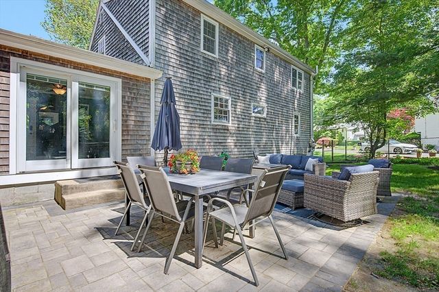 25 Claire Drive, Attleboro, MA 02703