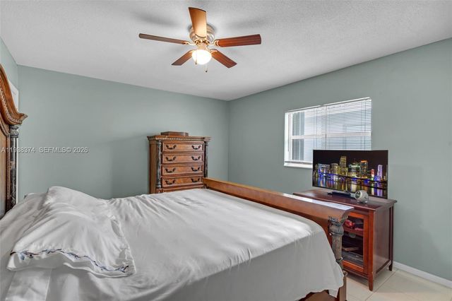 7500 NW 66th Ter, Tamarac, FL 33321