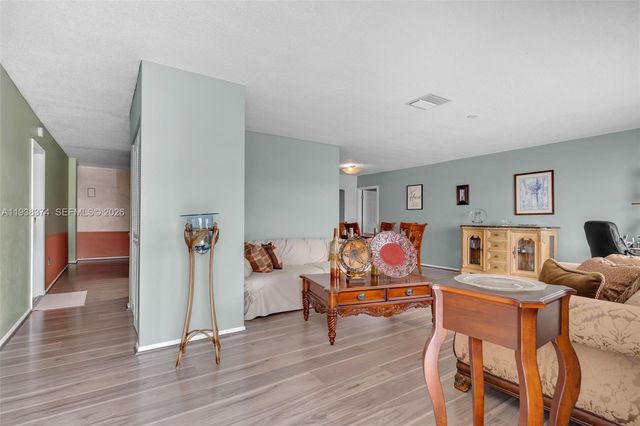 7500 NW 66th Ter, Tamarac, FL 33321