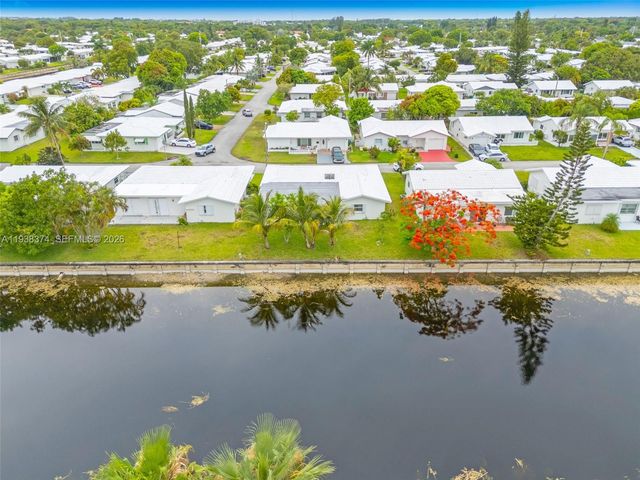 7500 NW 66th Ter, Tamarac, FL 33321