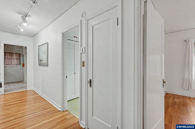 2415 Cottage St SE, Salem, OR 97302