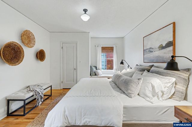 2415 Cottage St SE, Salem, OR 97302